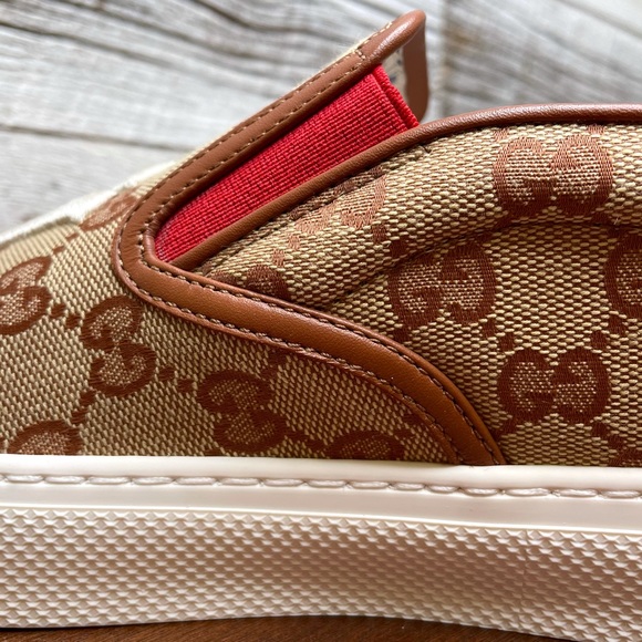Gucci Yankees Beige GG Logo Slip On Sneakers Shoes - Picture 9 of 16
